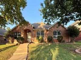featured image of 2113 Fountain Dr