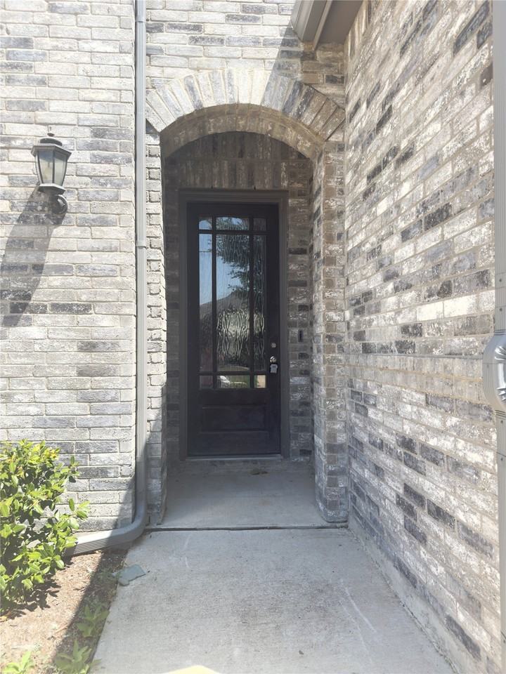 1825 Spoonbill Dr - Photo 2 of 28