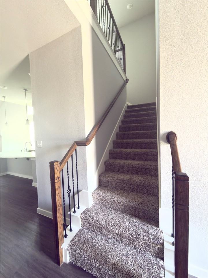 1825 Spoonbill Dr - Photo 4 of 28
