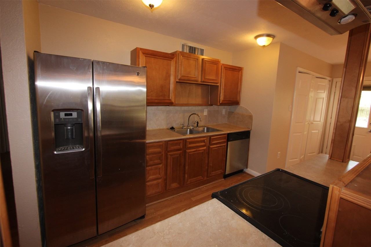157 W Way Cir - Photo 3 of 12