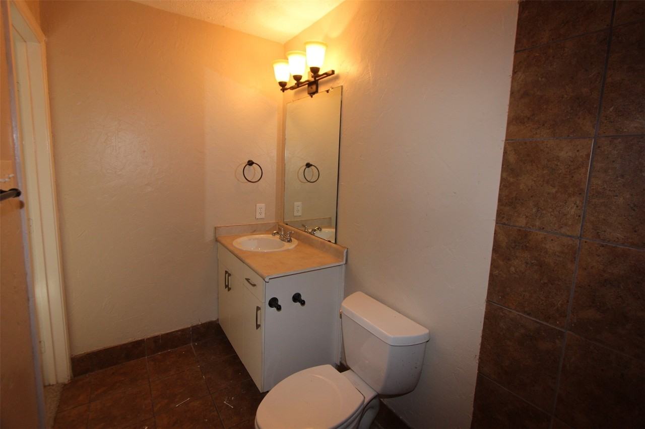 157 W Way Cir - Photo 7 of 12