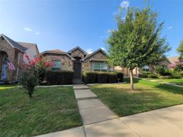 featured image of 8913 Eastwood Ave