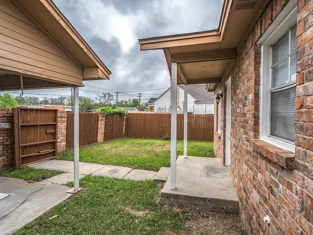 509 S Hastings St - Photo 4 of 23