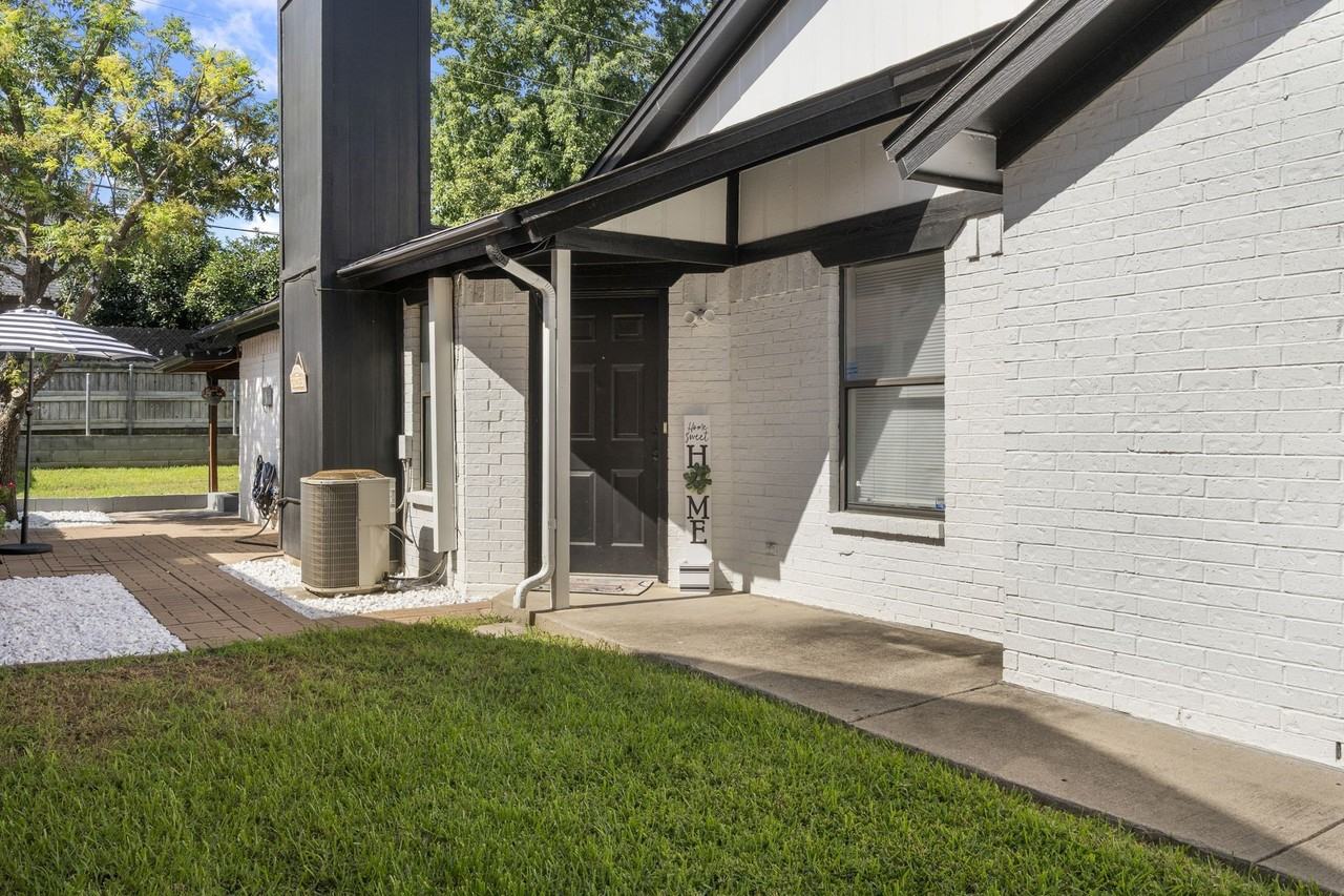 408 Sycamore Ln - Photo 5 of 30
