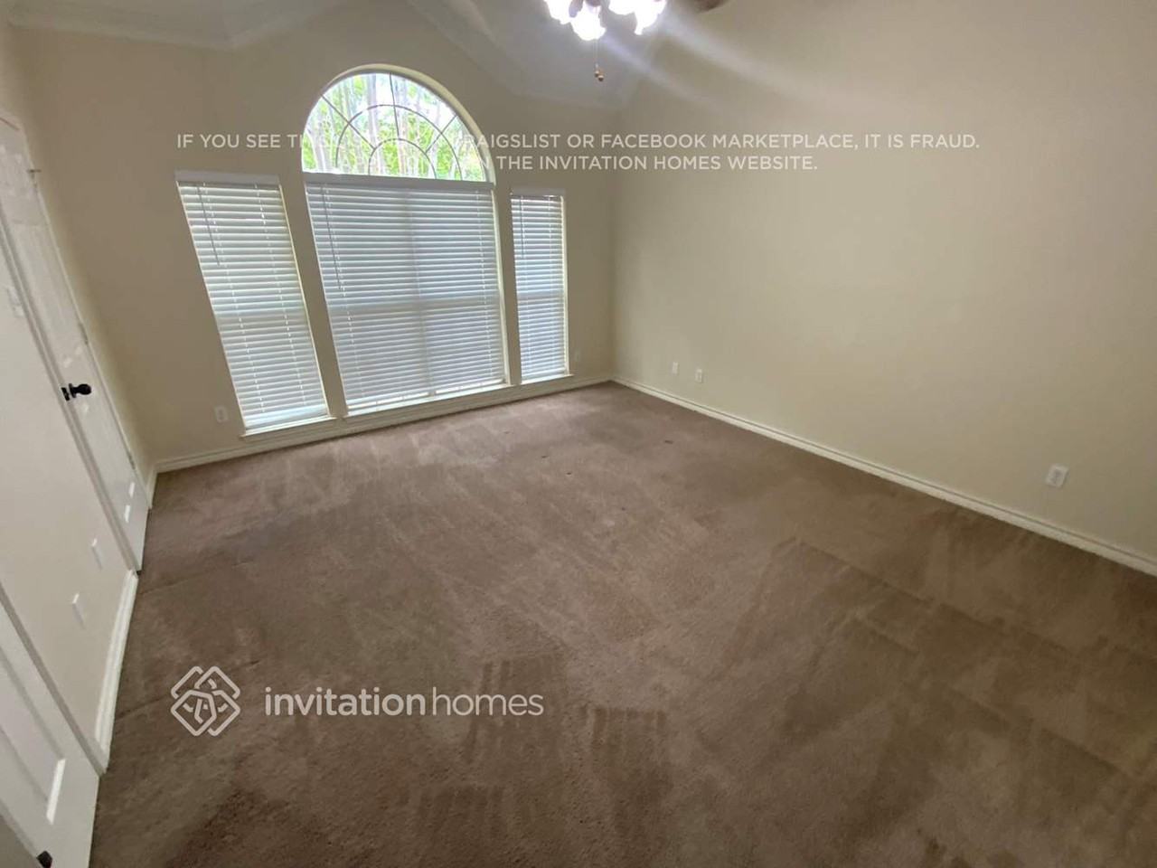 6120 Pinwood Cir - Photo 5 of 10