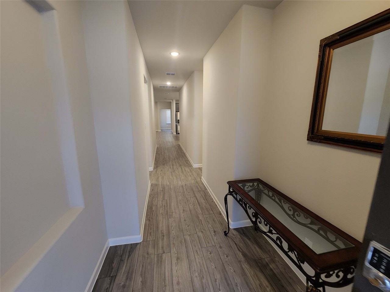 621 Maple Leaf Way - Photo 7 of 40