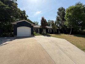2010 N Locust St - Photo 1 of 1