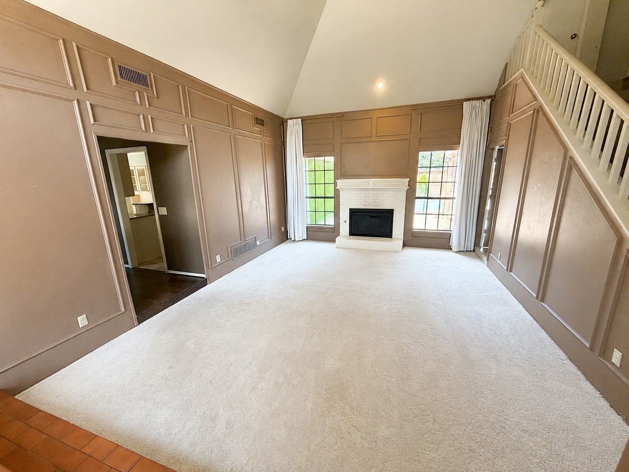 3509 Steven Dr - Photo 2 of 12