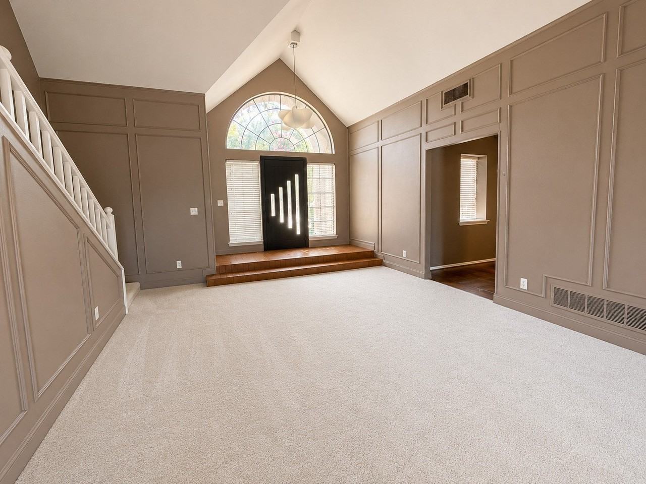 3509 Steven Dr - Photo 3 of 12