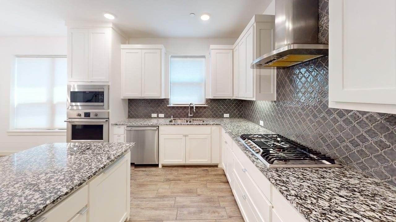 416 Harmon Dr - Photo 3 of 19