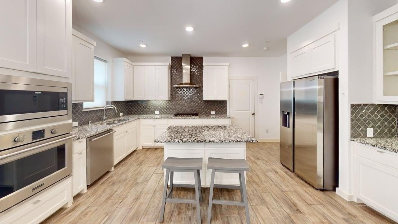 416 Harmon Dr - Photo 4 of 19