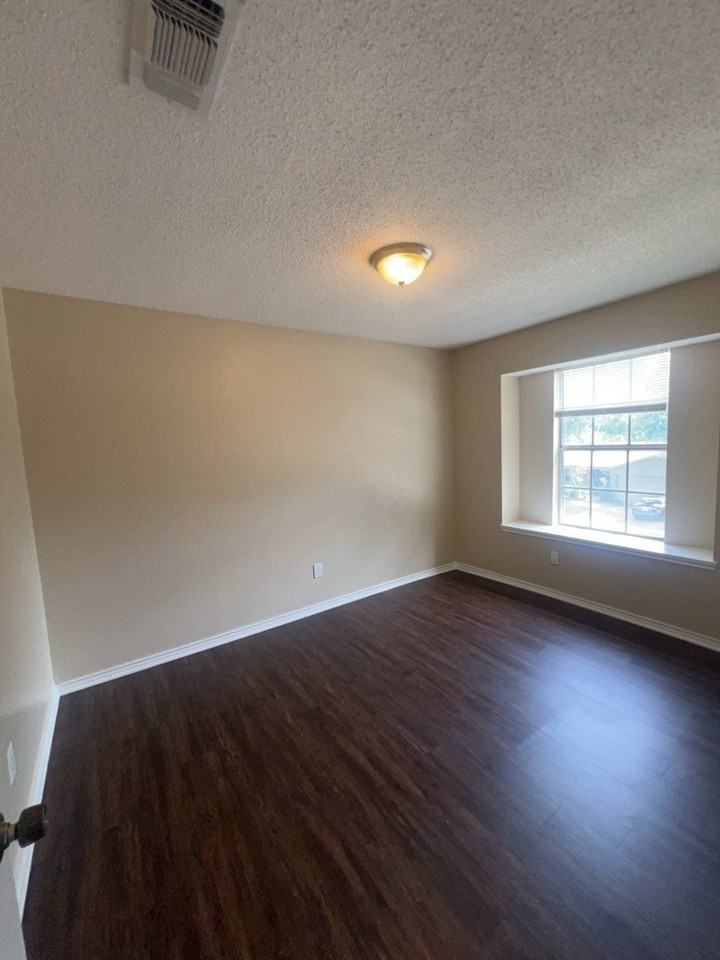 6513 Westridge Dr - Photo 7 of 14
