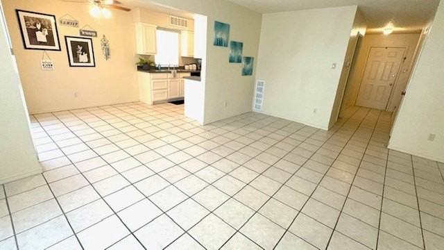 627 Overlook Ct - Photo 3 of 17
