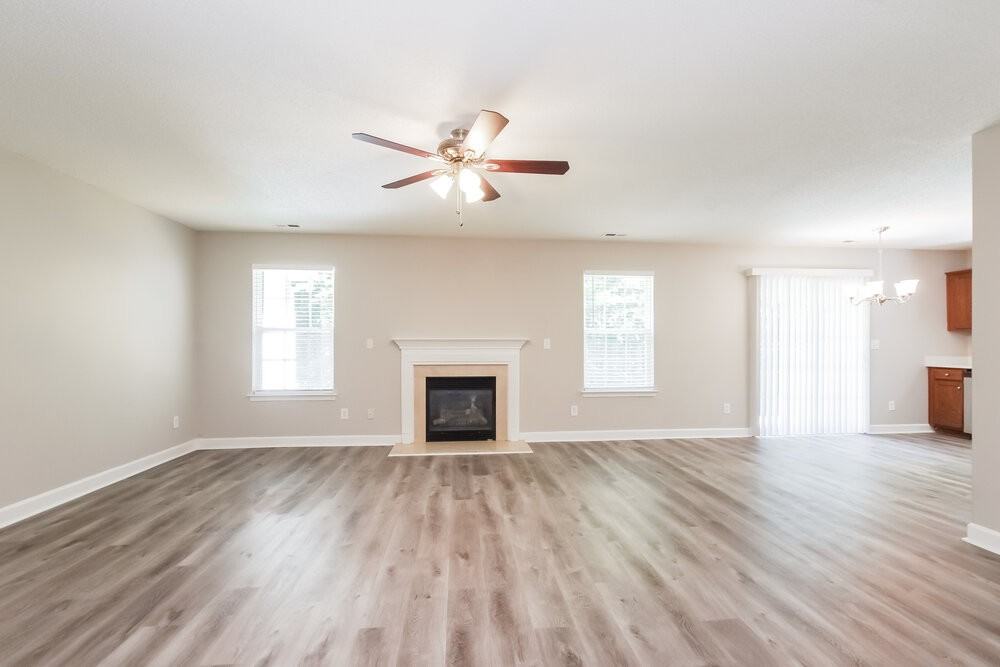 11109 Nolet Ct - Photo 4 of 16