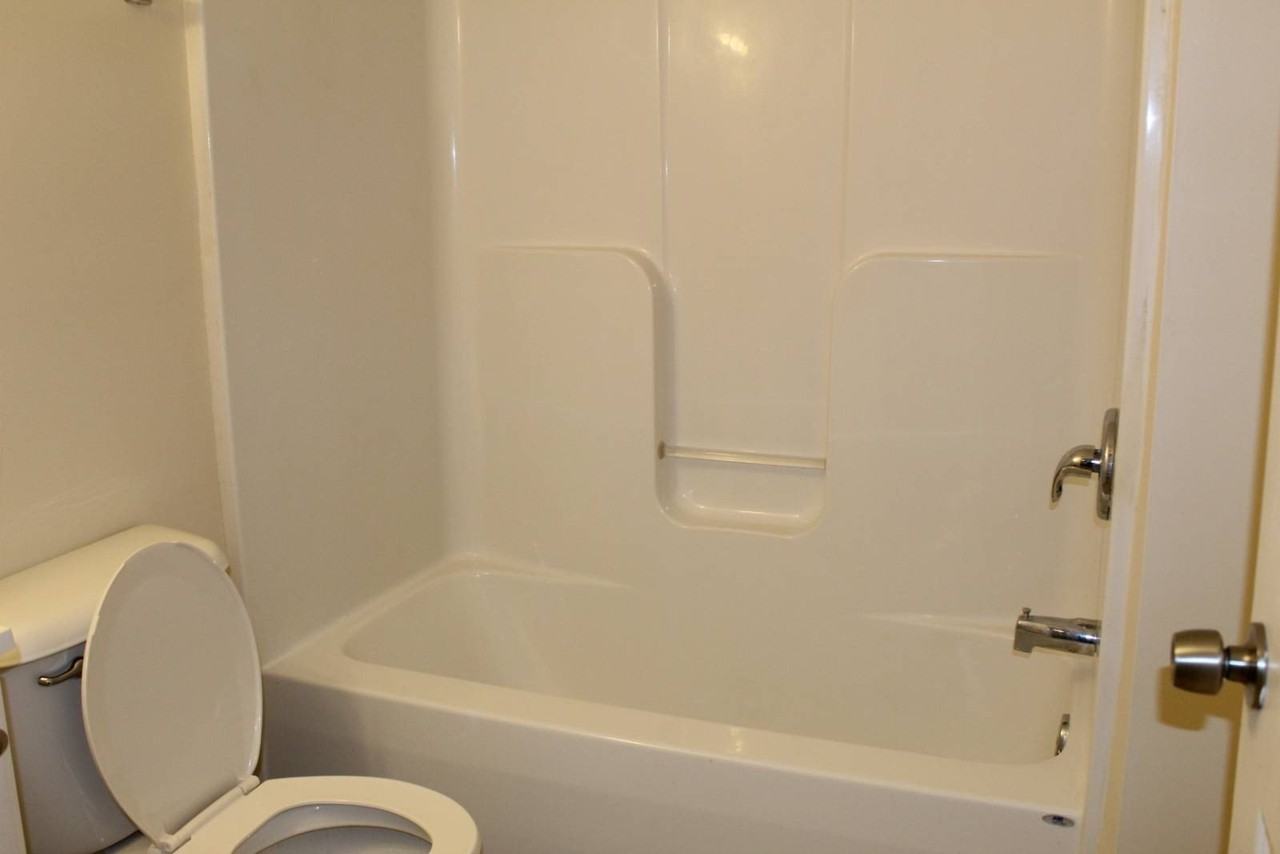 636 Joliet St #3 - Photo 7 of 7