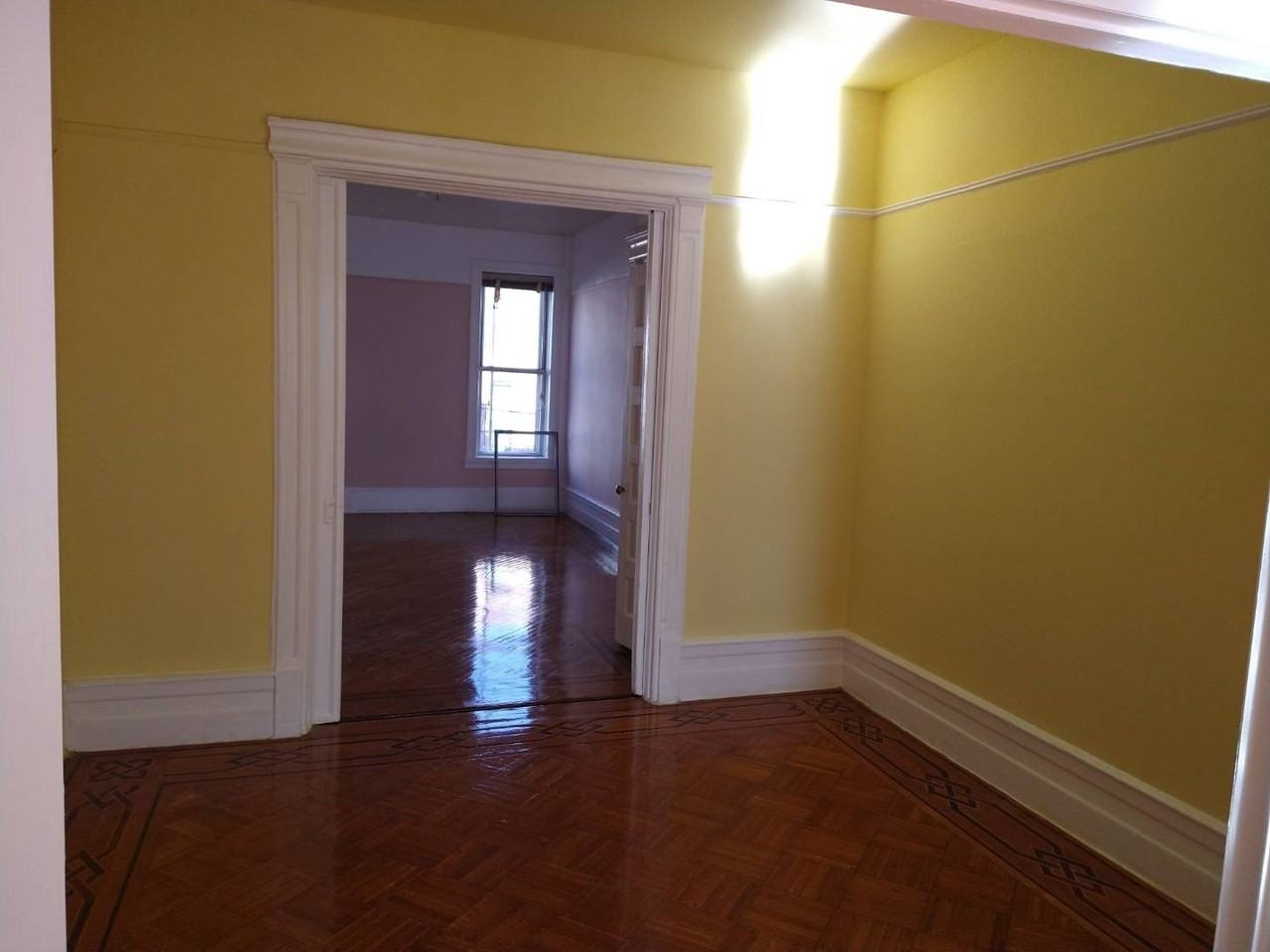 571 Eastern Pkwy - Photo 5 of 21