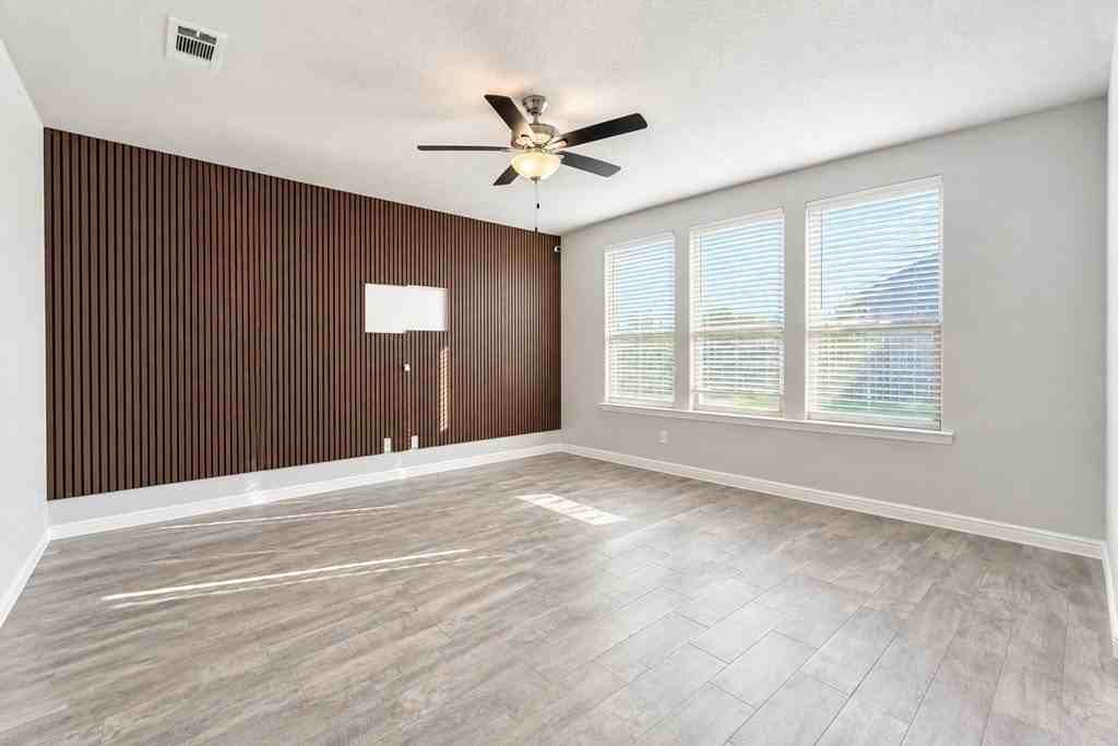 7103 Oconnor Rd - Photo 5 of 24