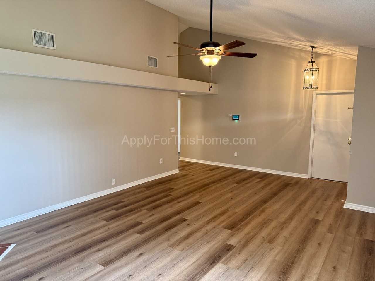 1254 Tuxford Dr - Photo 4 of 24