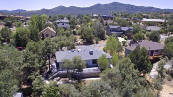 featured image of 1444 Vista Rd