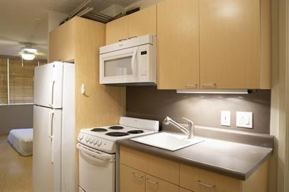 2442 Tusitala St - Photo 6 of 7