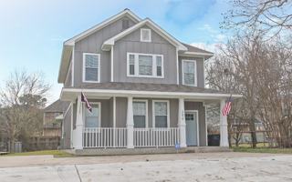 featured image of 306 Holik St