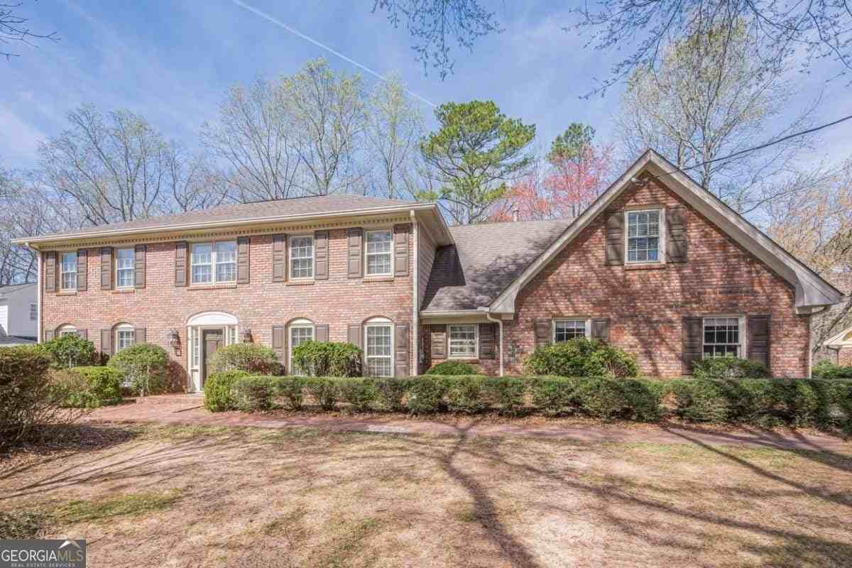 5274 Wyntercreek Way - Photo 4 of 50