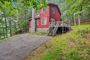 featured image of 214 Manchester Dr