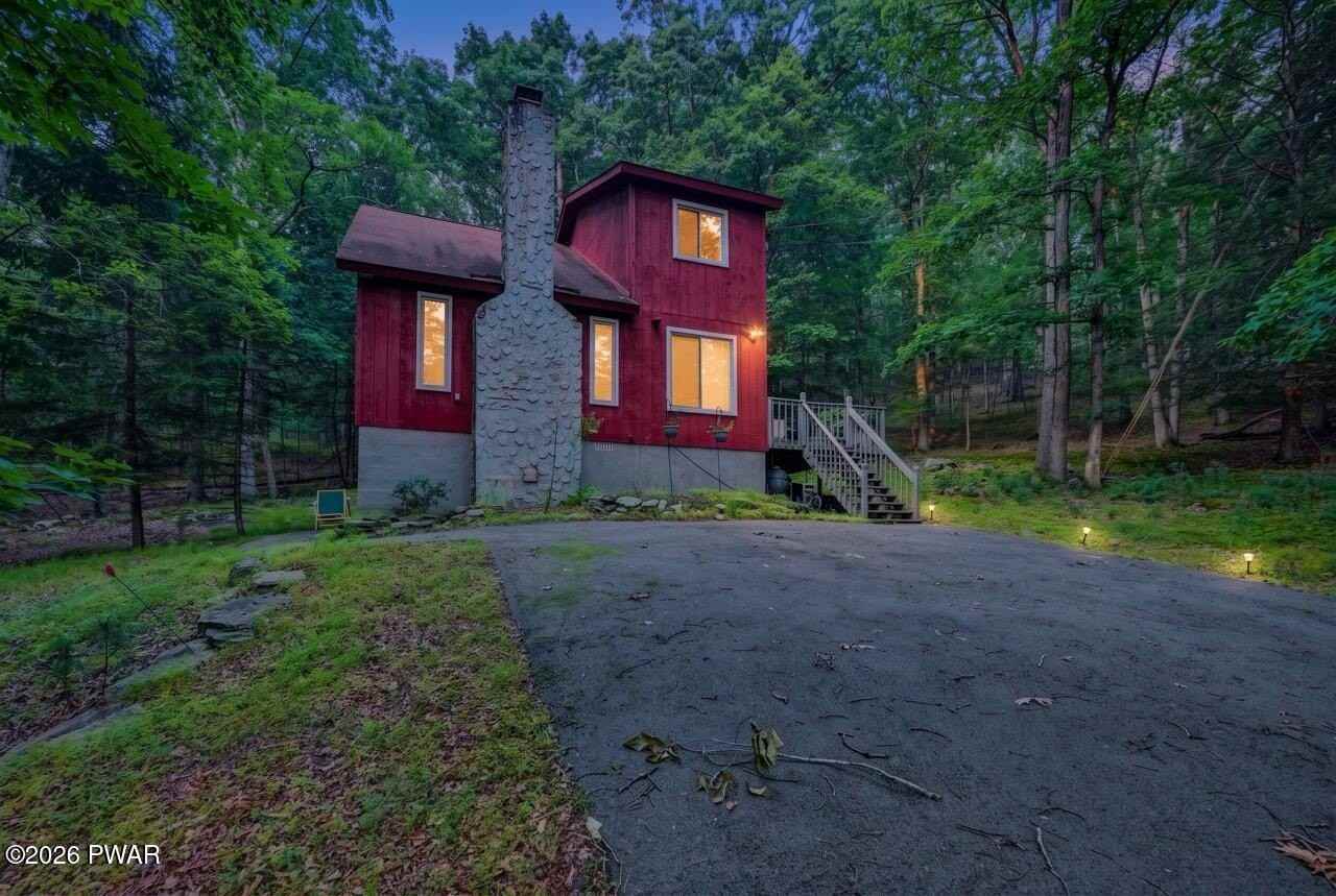 214 Manchester Dr - Photo 4 of 50