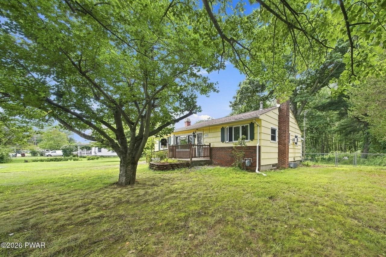 1055 Blue Ridge Ave - Photo 3 of 29