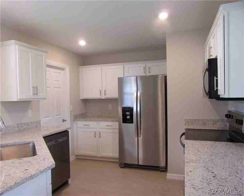 10494 S Drew Bryant Cir - Photo 6 of 38