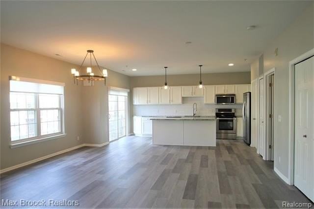 3243 Camden Dr #118 - Photo 5 of 31