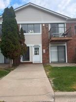 43284 Mound Rd - Photo 1 of 1