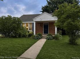 9 Chippewa Ave - Photo 1 of 1