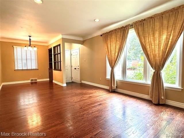9 Chippewa Ave - Photo 2 of 19