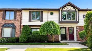 featured image of 2232 London Bridge Dr #42