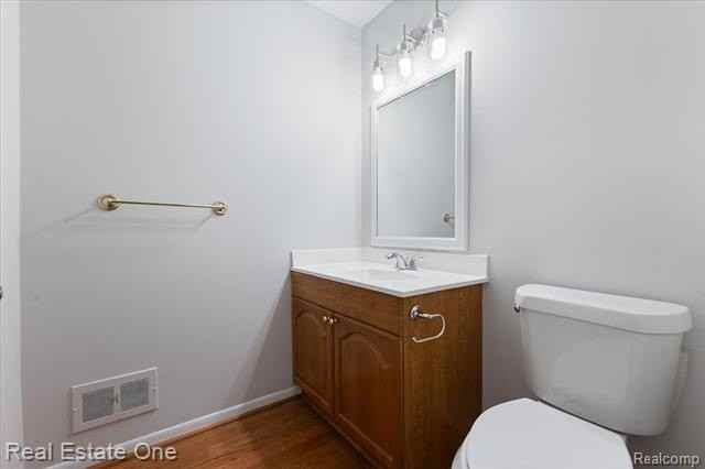 1291 Gettysburg Ct - Photo 5 of 45