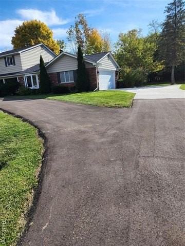 45011 Byrne Dr - Photo 4 of 38