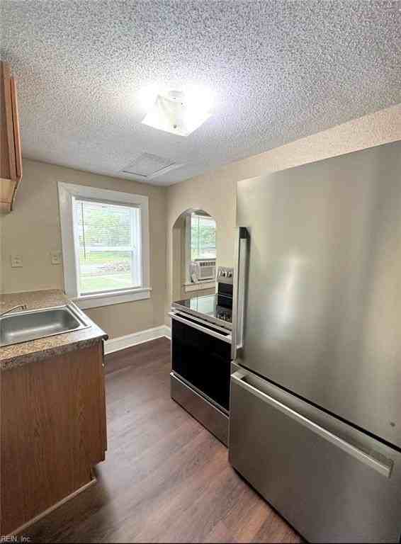 1812 Parkview Ave - Photo 7 of 12
