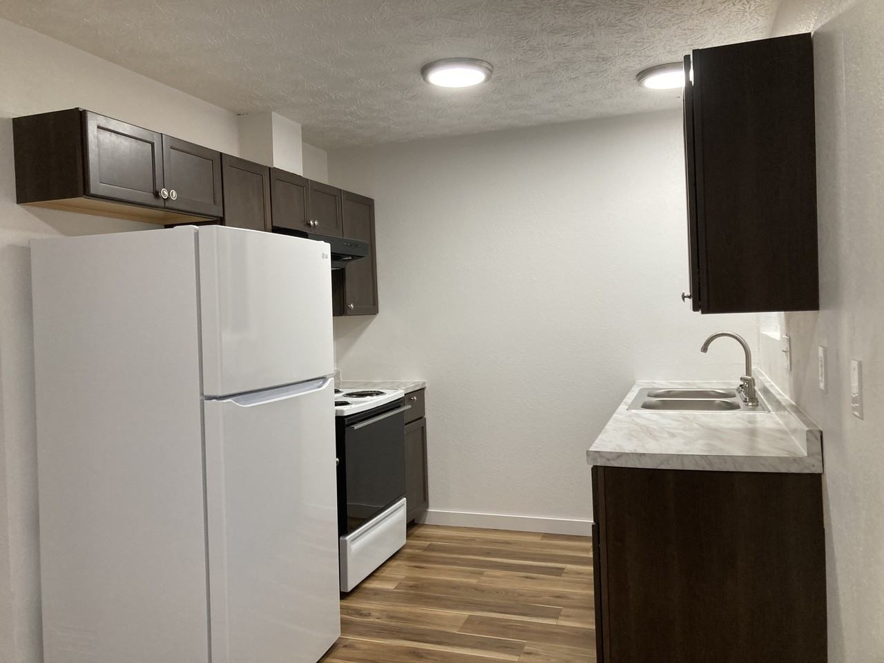 7531 Peck Ave #3 - Photo 4 of 10