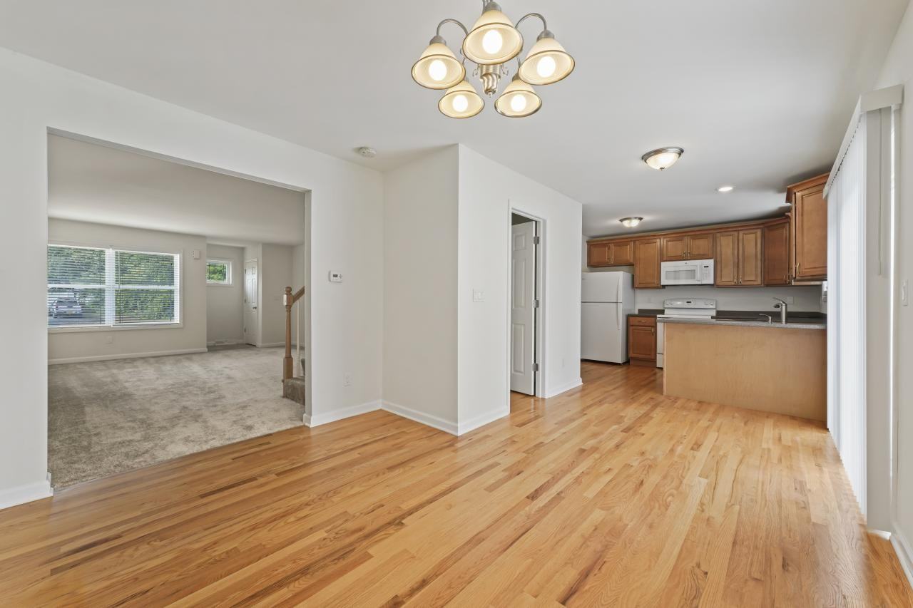 48 Plank Rd #B - Photo 6 of 9