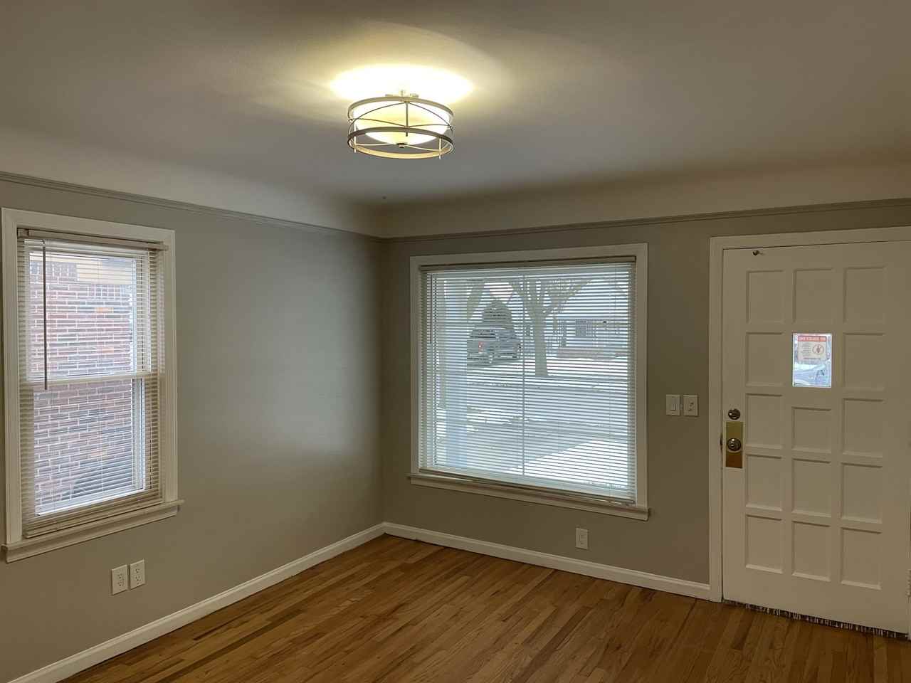 3454 Raymond Ave - Photo 2 of 15