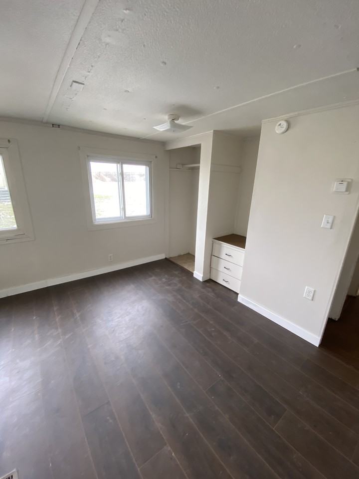 660 N Millborne Rd - Photo 6 of 15