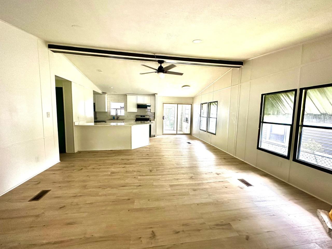 318 Overlook Trl - Photo 3 of 22