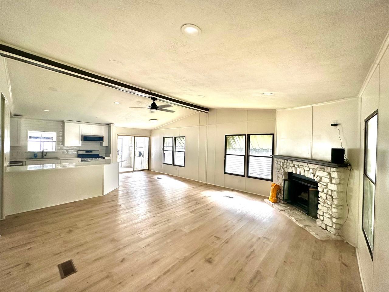 318 Overlook Trl - Photo 5 of 22