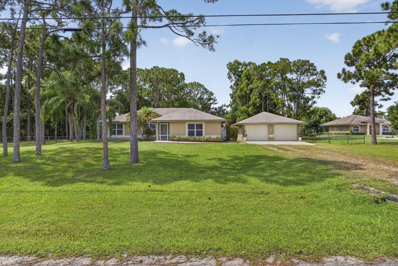 12564 68th St N - Photo 5 of 50