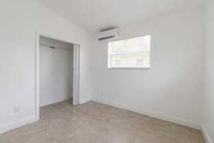 630 Nw 15th Ter #1-2 - Photo 1 of 1