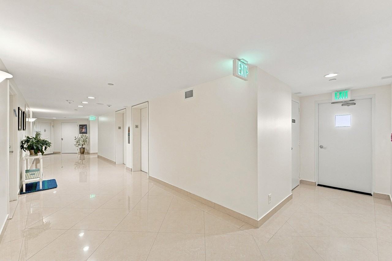 4101 N Ocean Blvd - Photo 5 of 40