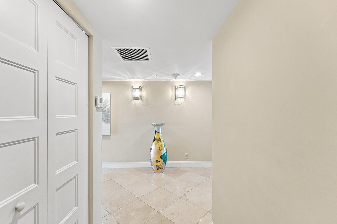 4101 N Ocean Blvd - Photo 6 of 40