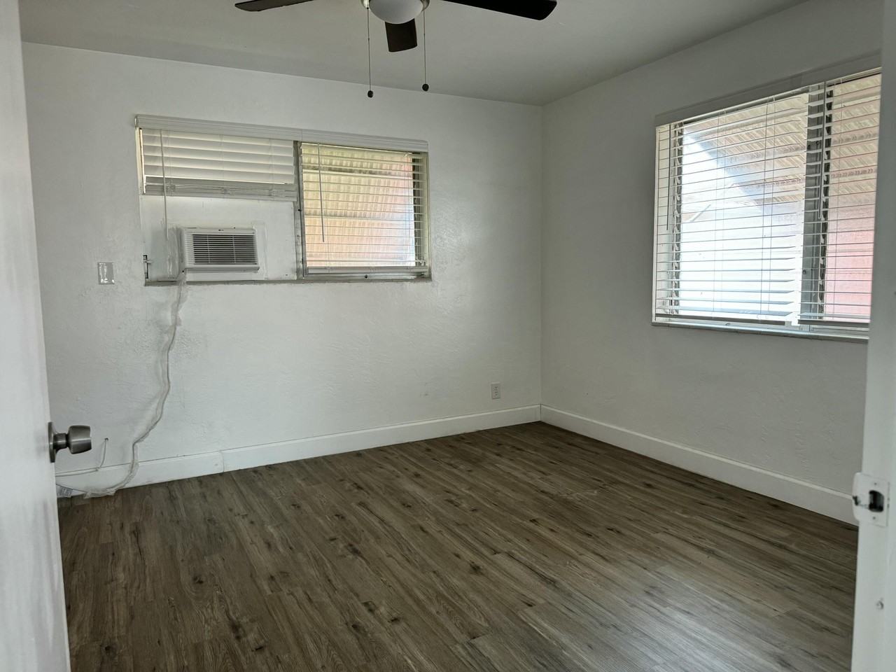 1734 Fletcher St - Photo 6 of 15