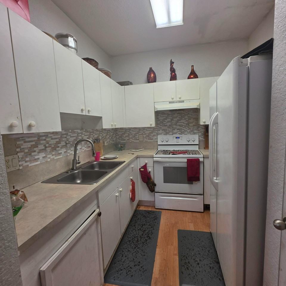 1309 N Santa Catalina Cir - Photo 6 of 11